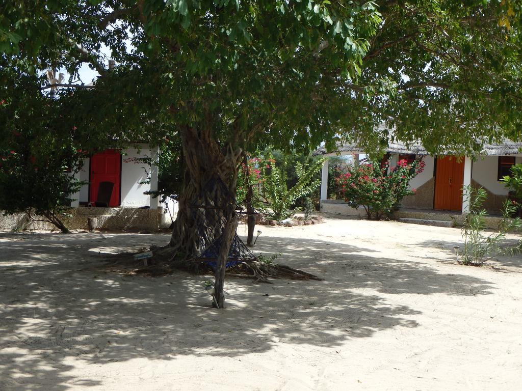 Bazouk Du Saloum Ecolodge Mar Lodj Rum bild